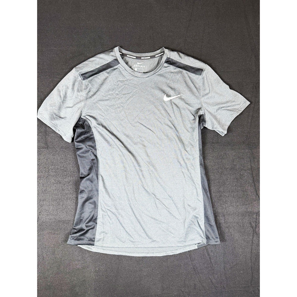 Nike Dri-FIT Running Athletic Fit Men’s Short Sleeve Crew T-Shirt L Gray/Black